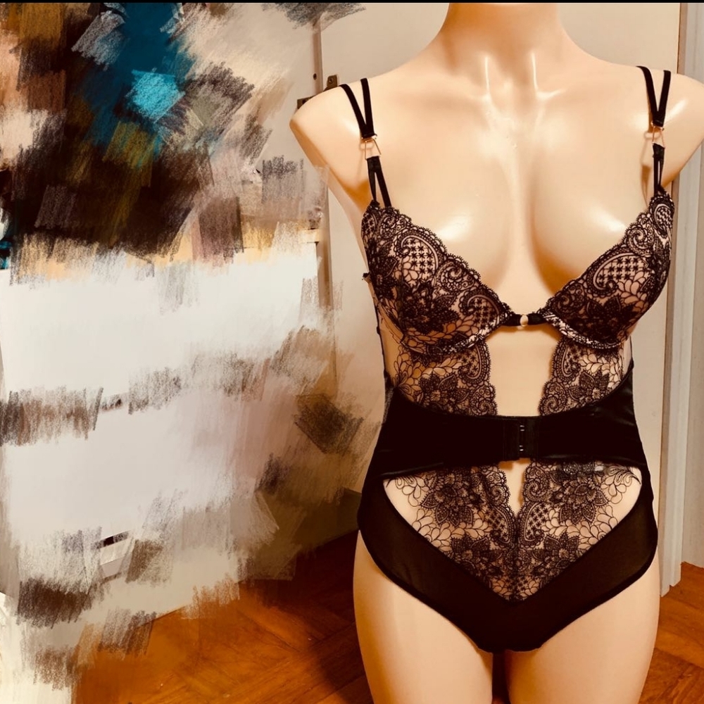 Lingerie/bodysuit